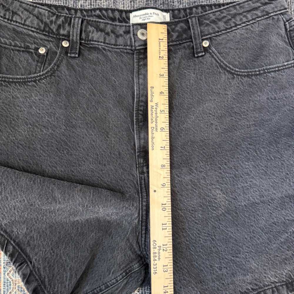 Abercrombie & Fitch The Loose Short High Rise Curve Love Black Denim Shorts 14 - Picture 11 of 12